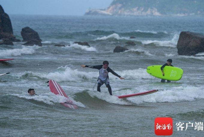 河北沙河:孝道大餐敬老情 培育文明树新风