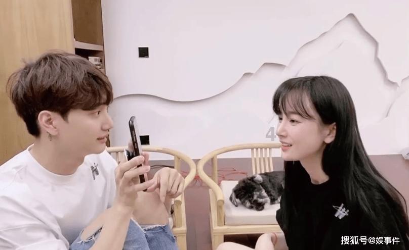 介绍不了自己的缺点怎么办就是脸上的很难受？游戏画面