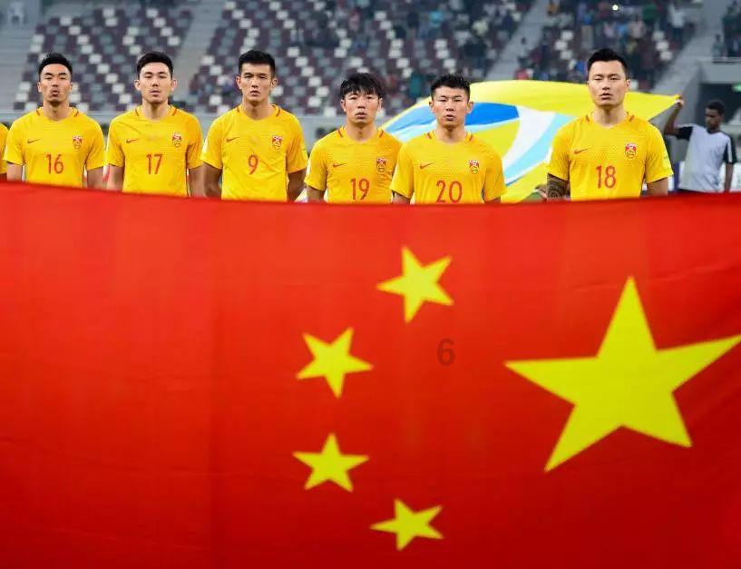 我跟我女友属于异地恋,她早上总起不来,我该怎么办把她叫醒,不让她再睡?,解答你的疑问
