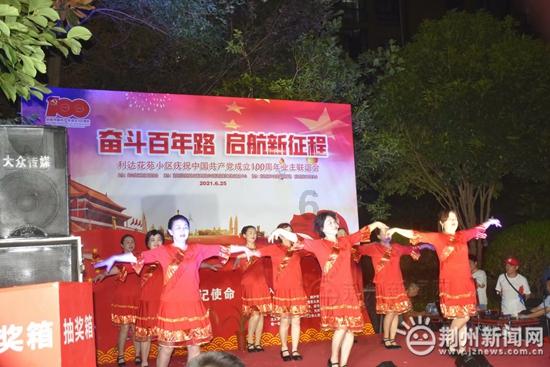 英语主语后面有时候直接接定语从句有这个必要嘛？游戏画面