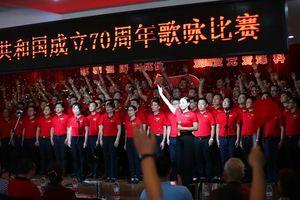 修文县工信局开展“数字黔老”平台的推广及创卫工作满意度宣传
