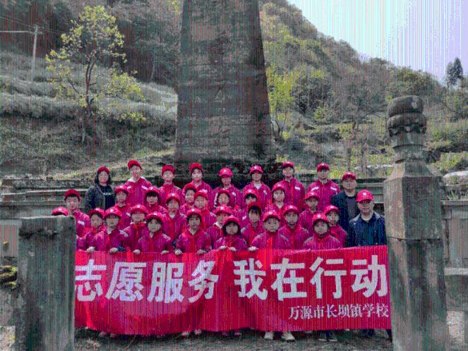 小猫钓鱼游戏龙王版有船