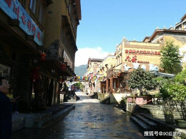 小猫钓鱼游戏龙王版有船