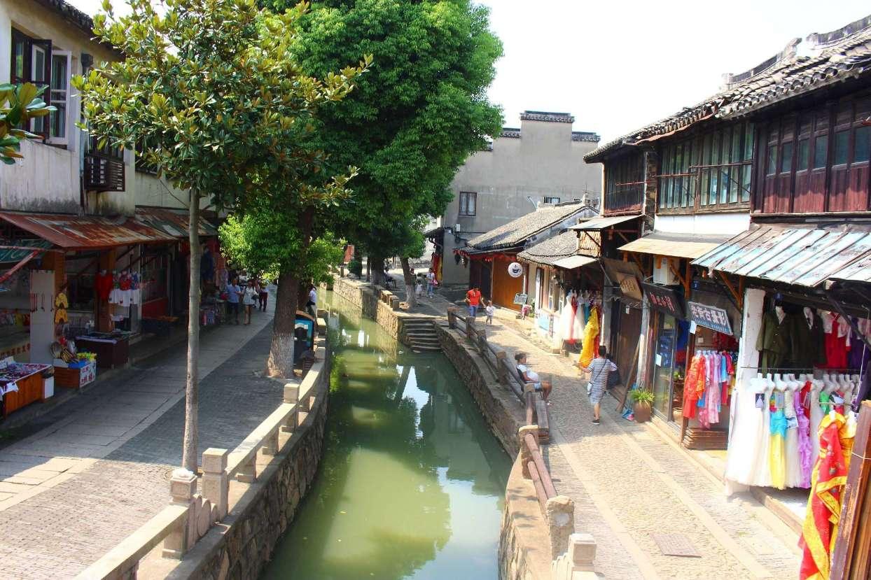 虫虫助手下载